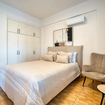 Queen Gardens 212 بافوس