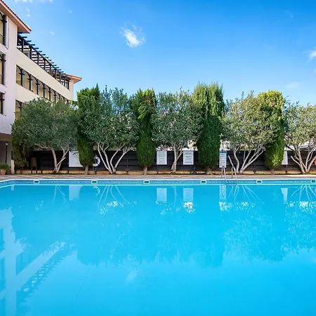 Queen Gardens 212 Lägenhet *